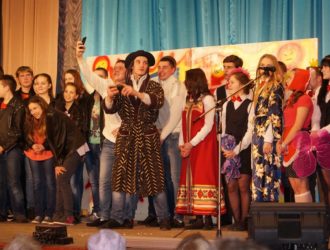 55 фотографий с районного турнира Юниор-Лиги КВН 2015 года
