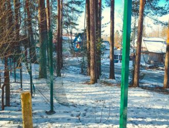 В посёлке Максатиха злоумышленники украли 7 металлических секций ограждения парка