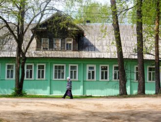 Информация для учащихся школ и родителей