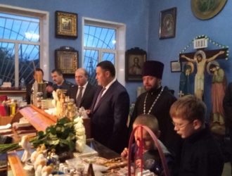 Игорь Руденя посетил Храм Всех Святых посёлка Максатиха